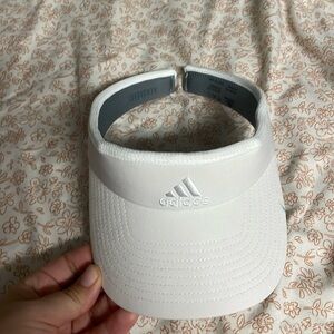 Adidas white hat woman